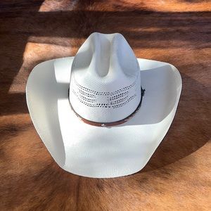 Justin Cowboy Hat!